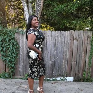 Meet your Posher, Lasundra